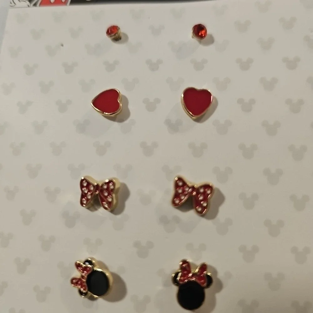 Disney Mickey And Minnie Fashion Stud Earrings Set